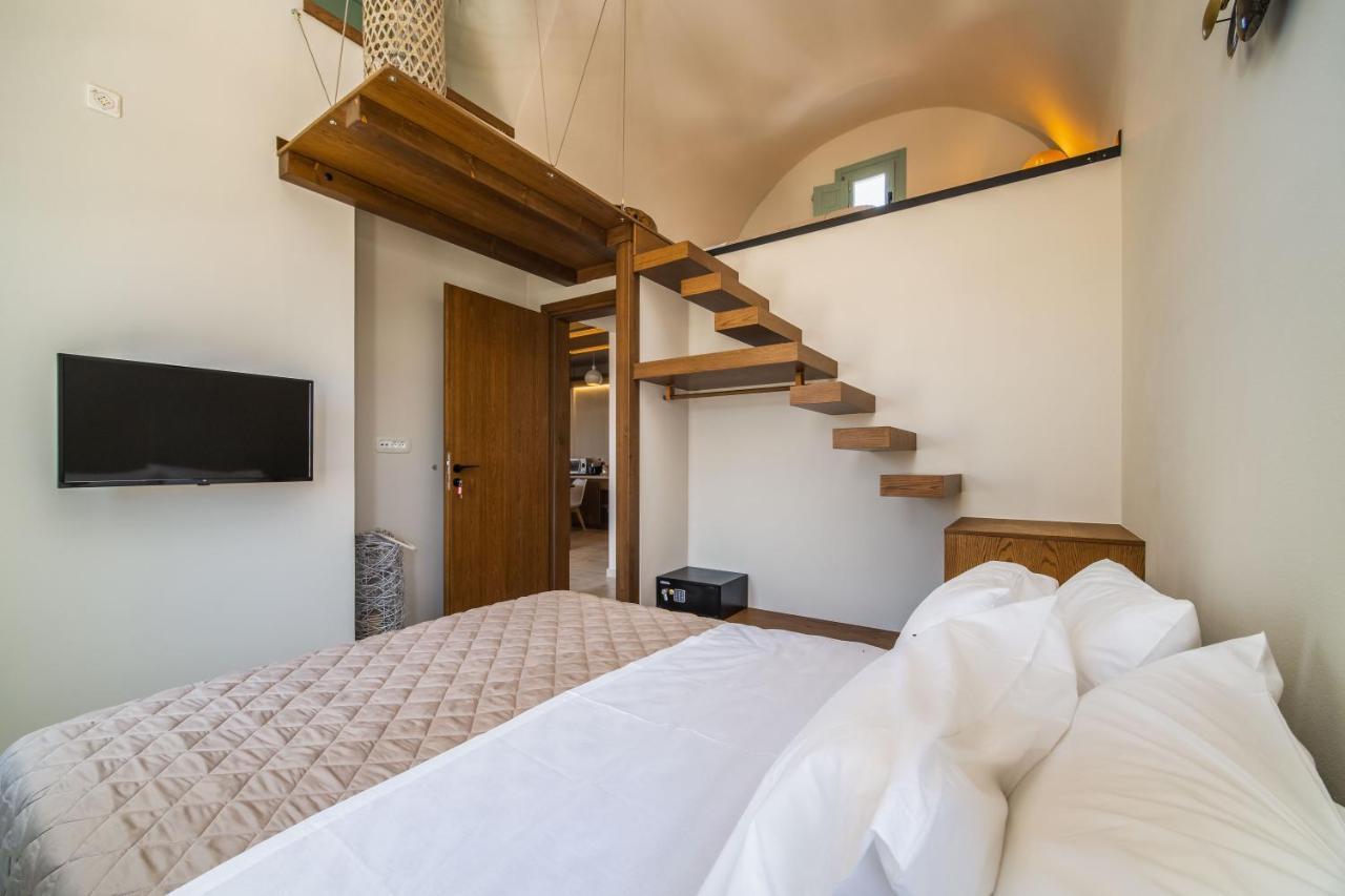 New Villa Katerina - 6 Villas & 6 Private Jacuzzi Emporio  외부 사진