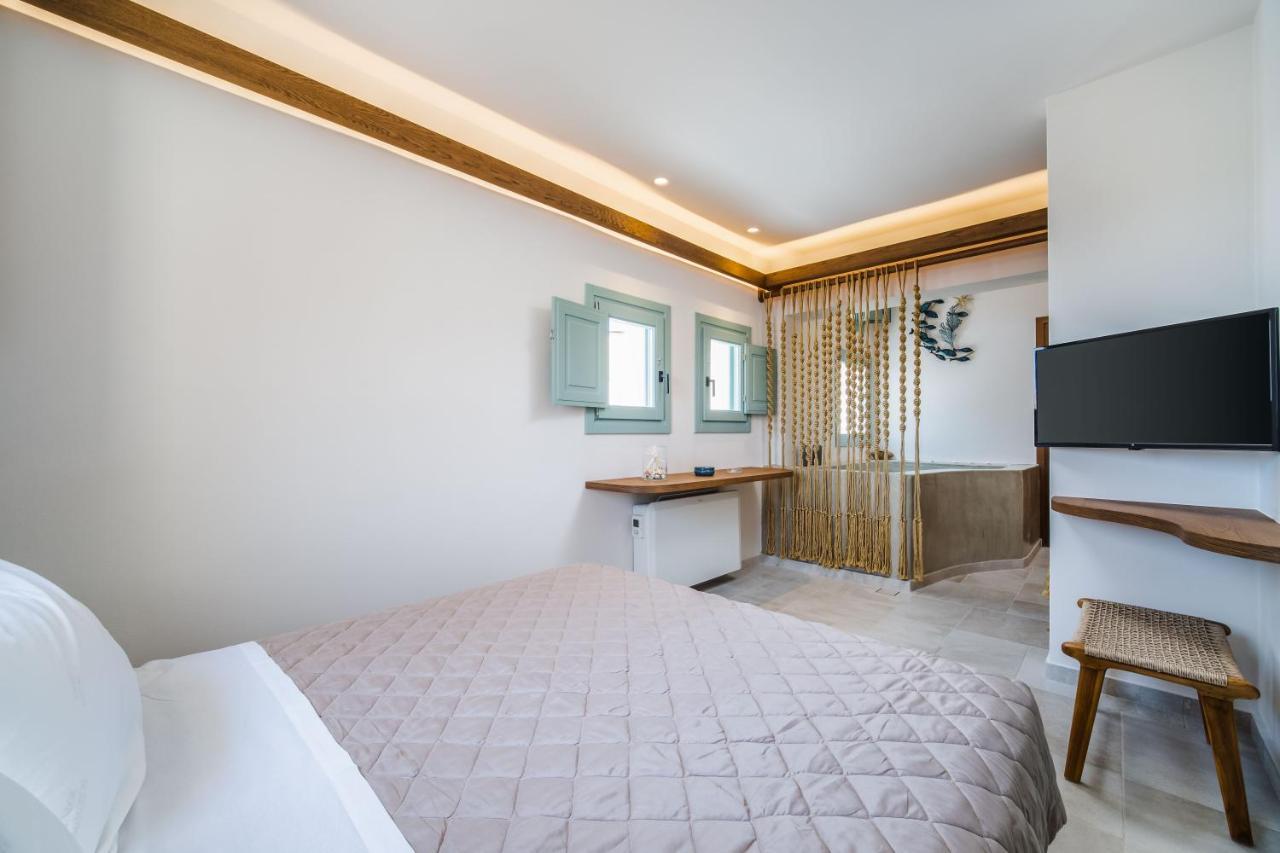 New Villa Katerina - 6 Villas & 6 Private Jacuzzi Emporio  외부 사진