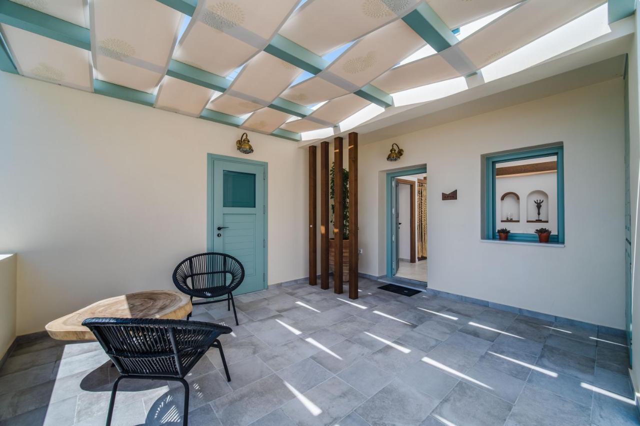 New Villa Katerina - 6 Villas & 6 Private Jacuzzi Emporio  외부 사진