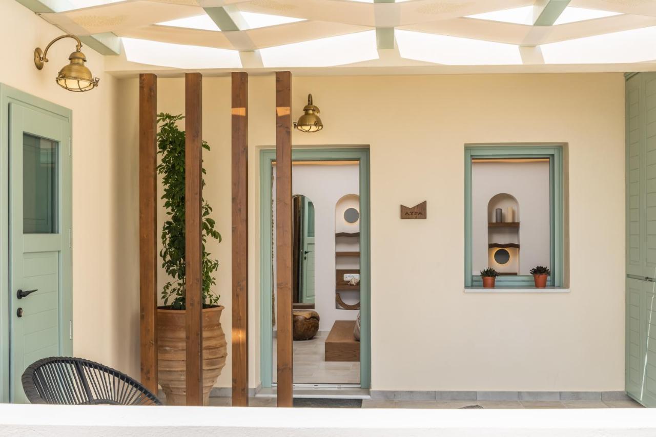 New Villa Katerina - 6 Villas & 6 Private Jacuzzi Emporio  외부 사진