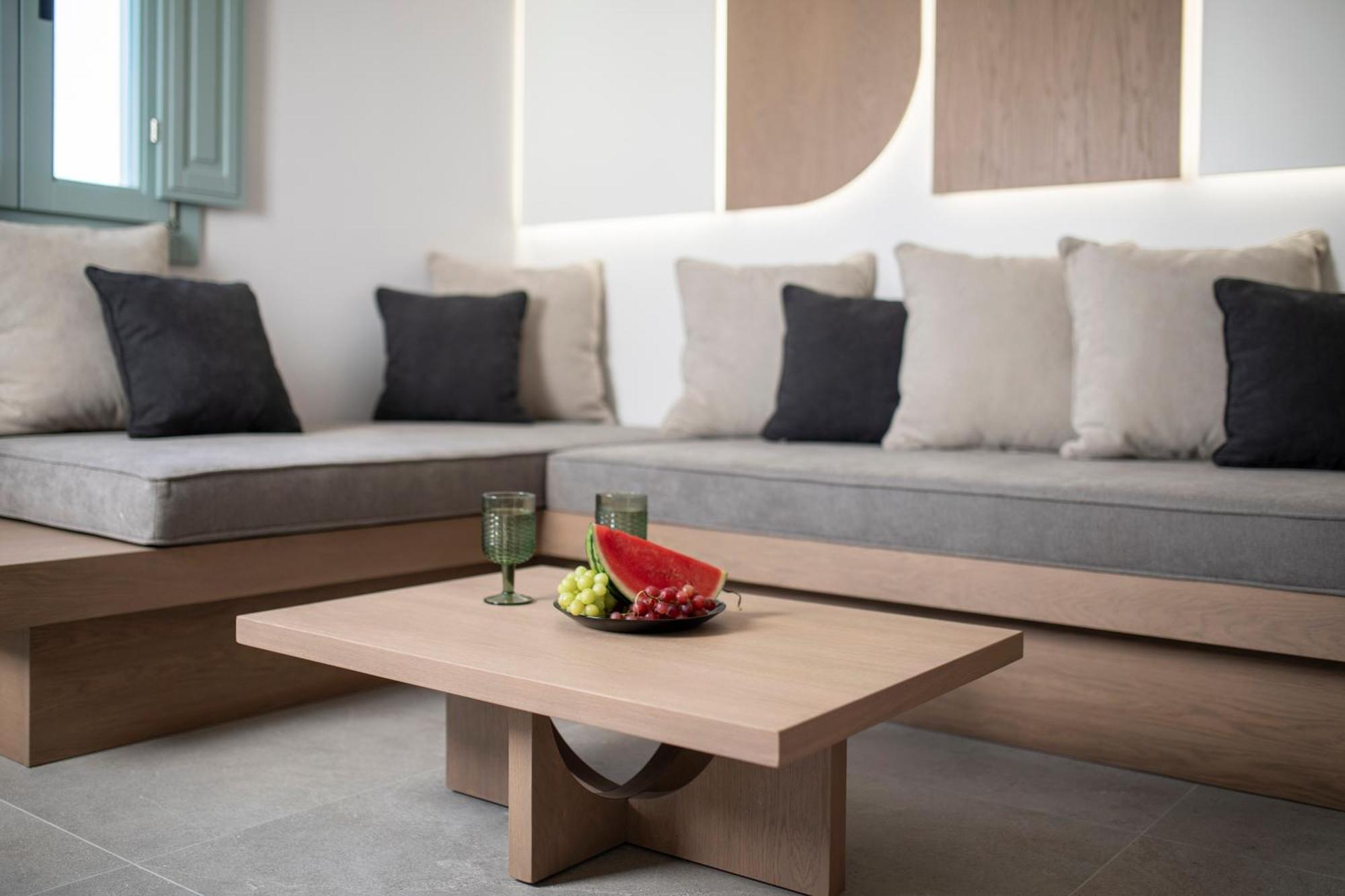 New Villa Katerina - 6 Villas & 6 Private Jacuzzi Emporio  외부 사진