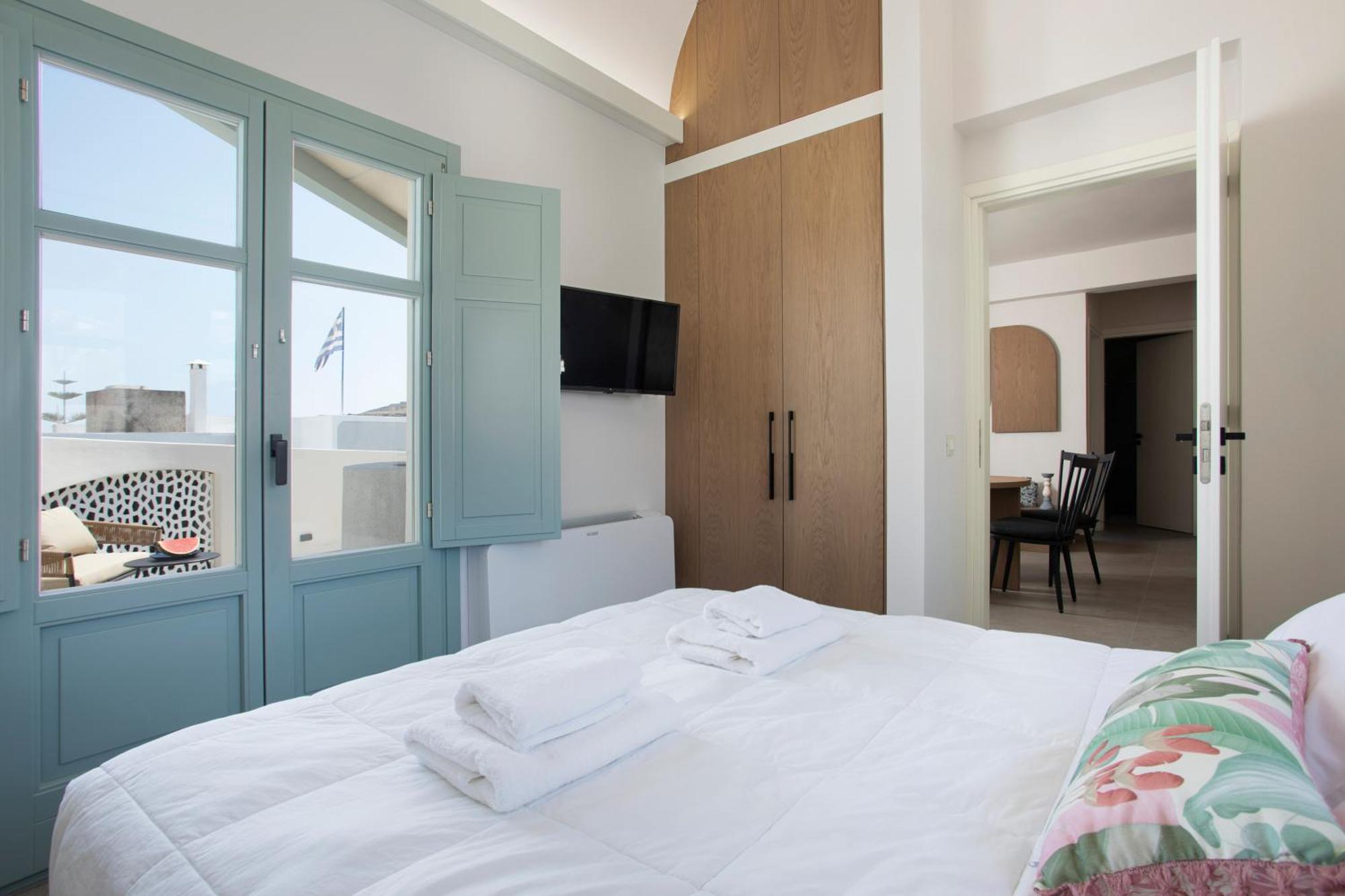 New Villa Katerina - 6 Villas & 6 Private Jacuzzi Emporio  외부 사진