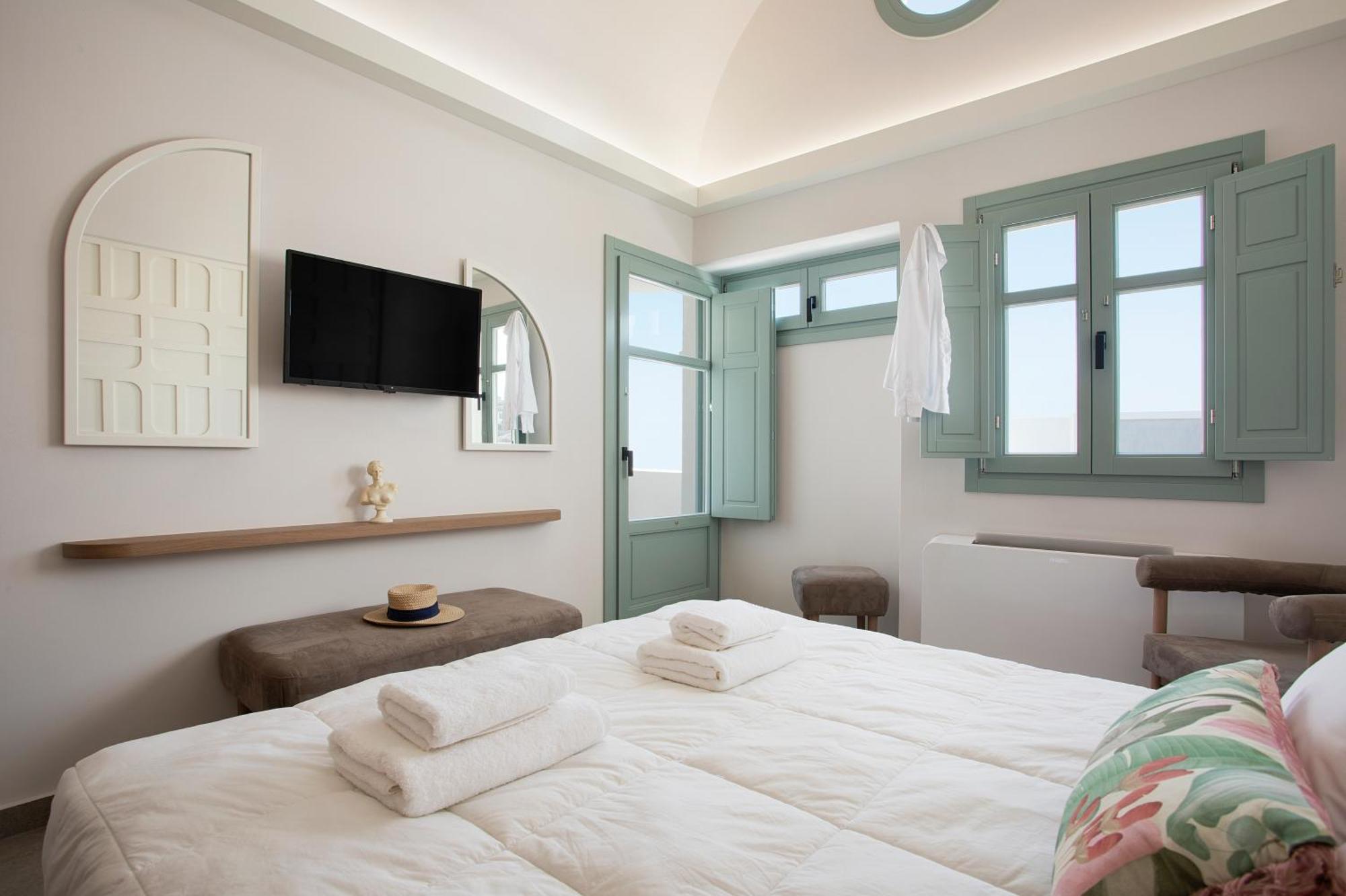 New Villa Katerina - 6 Villas & 6 Private Jacuzzi Emporio  외부 사진