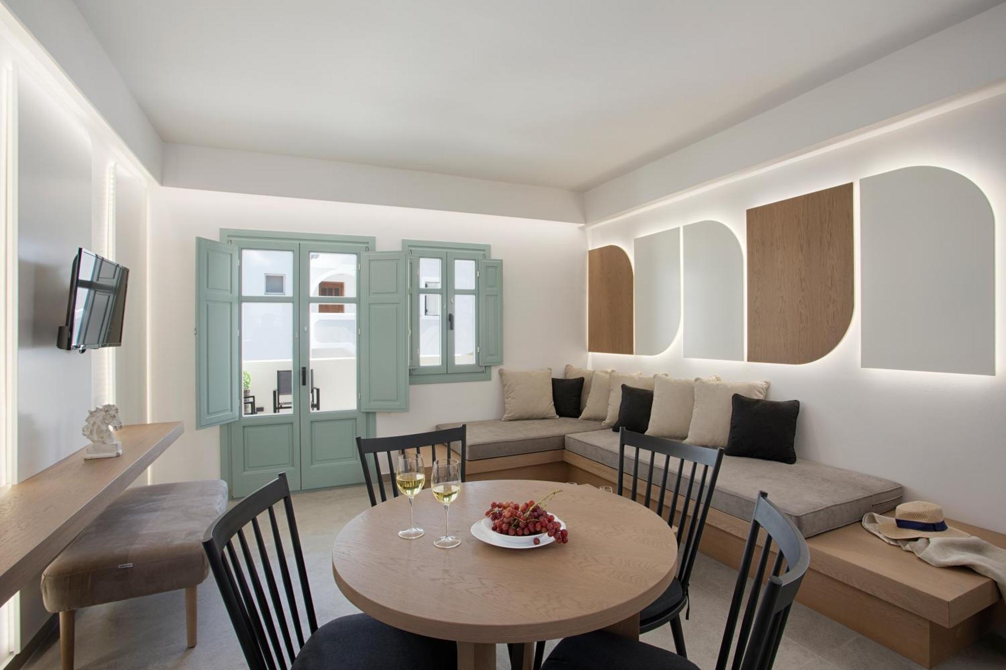 New Villa Katerina - 6 Villas & 6 Private Jacuzzi Emporio  외부 사진