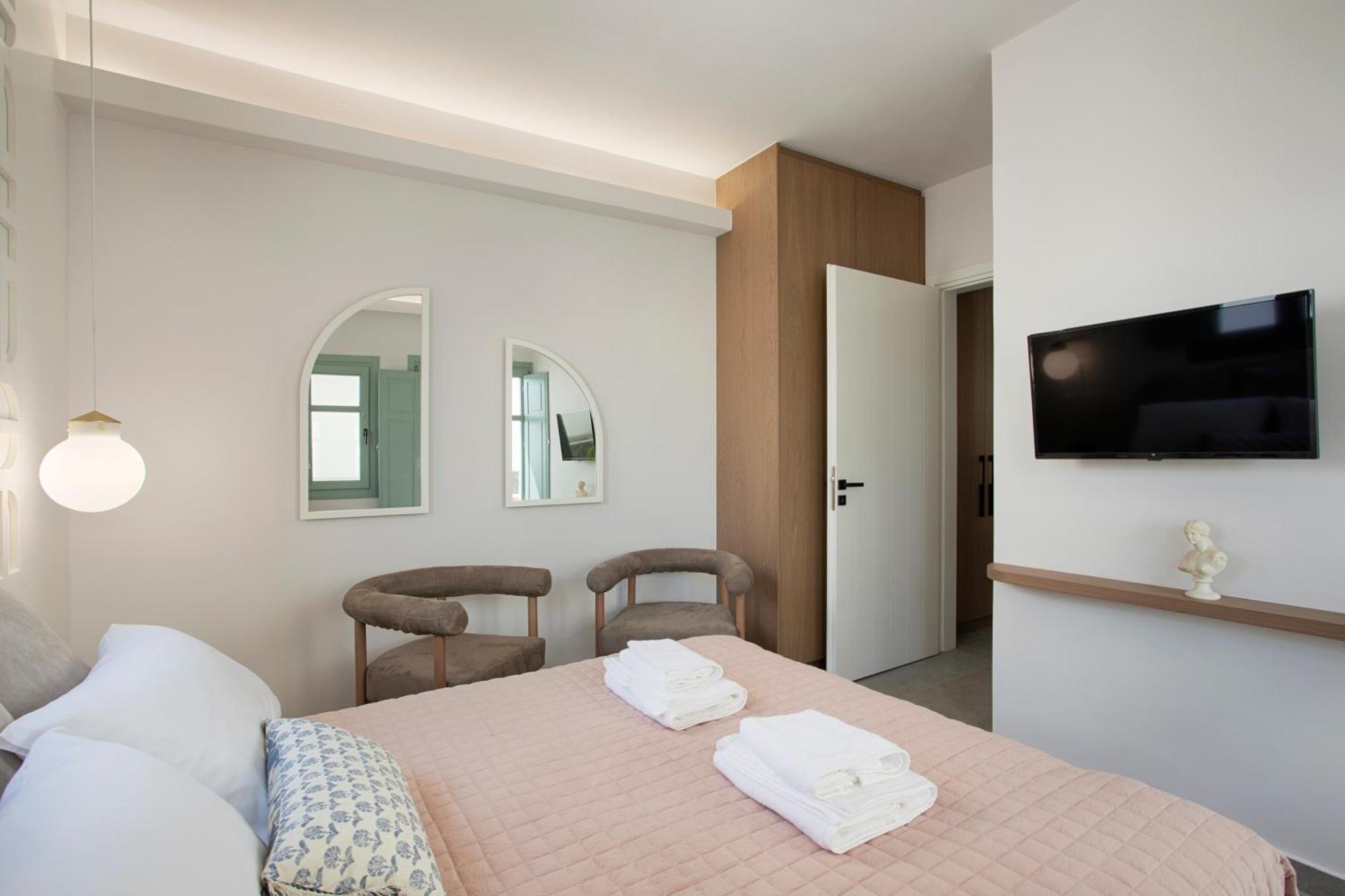 New Villa Katerina - 6 Villas & 6 Private Jacuzzi Emporio  외부 사진